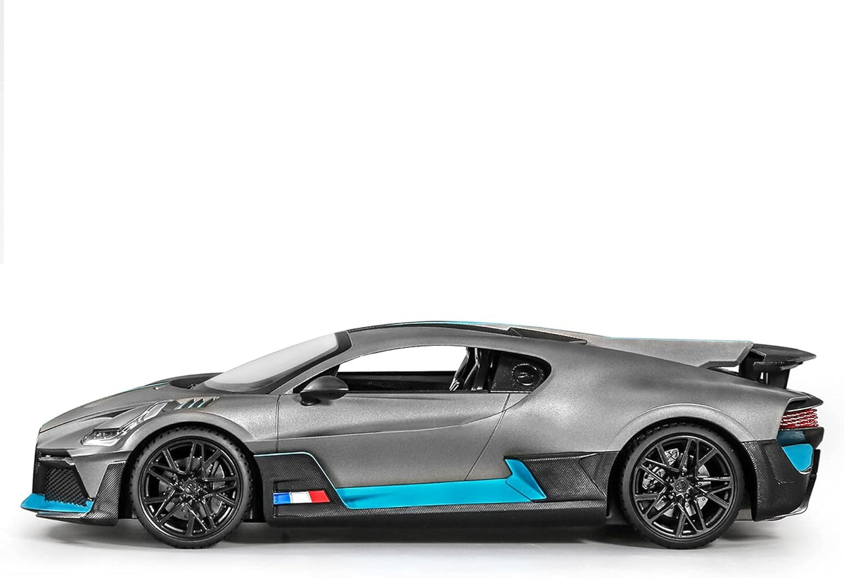 1/12 Scale Remote Control Car with Lights O24425