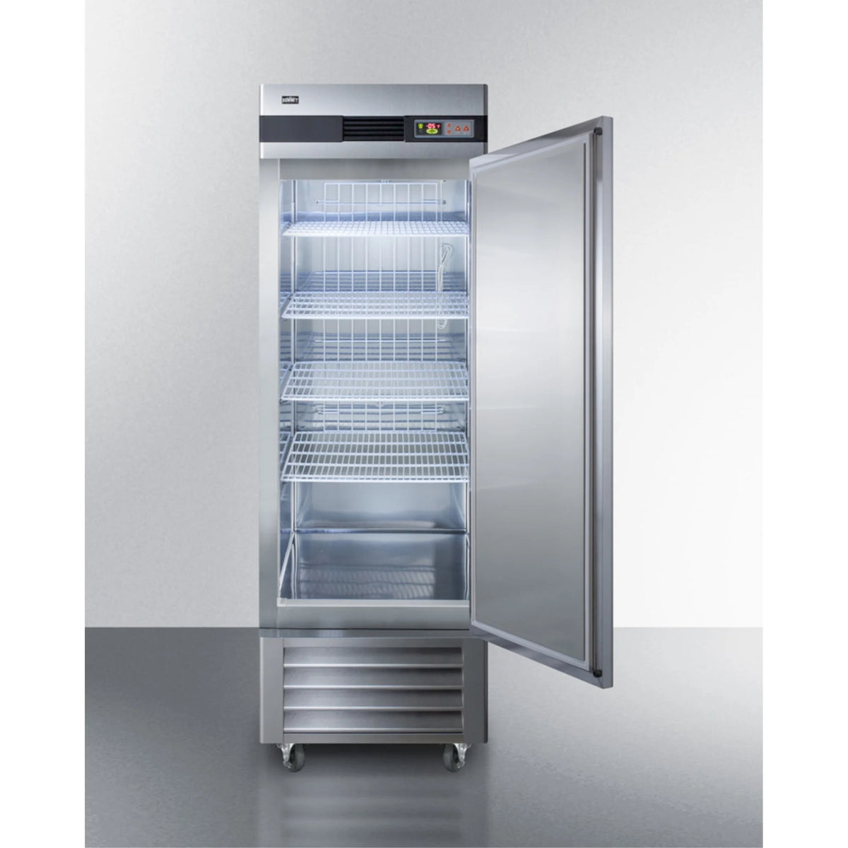Upright Freezer Z835904