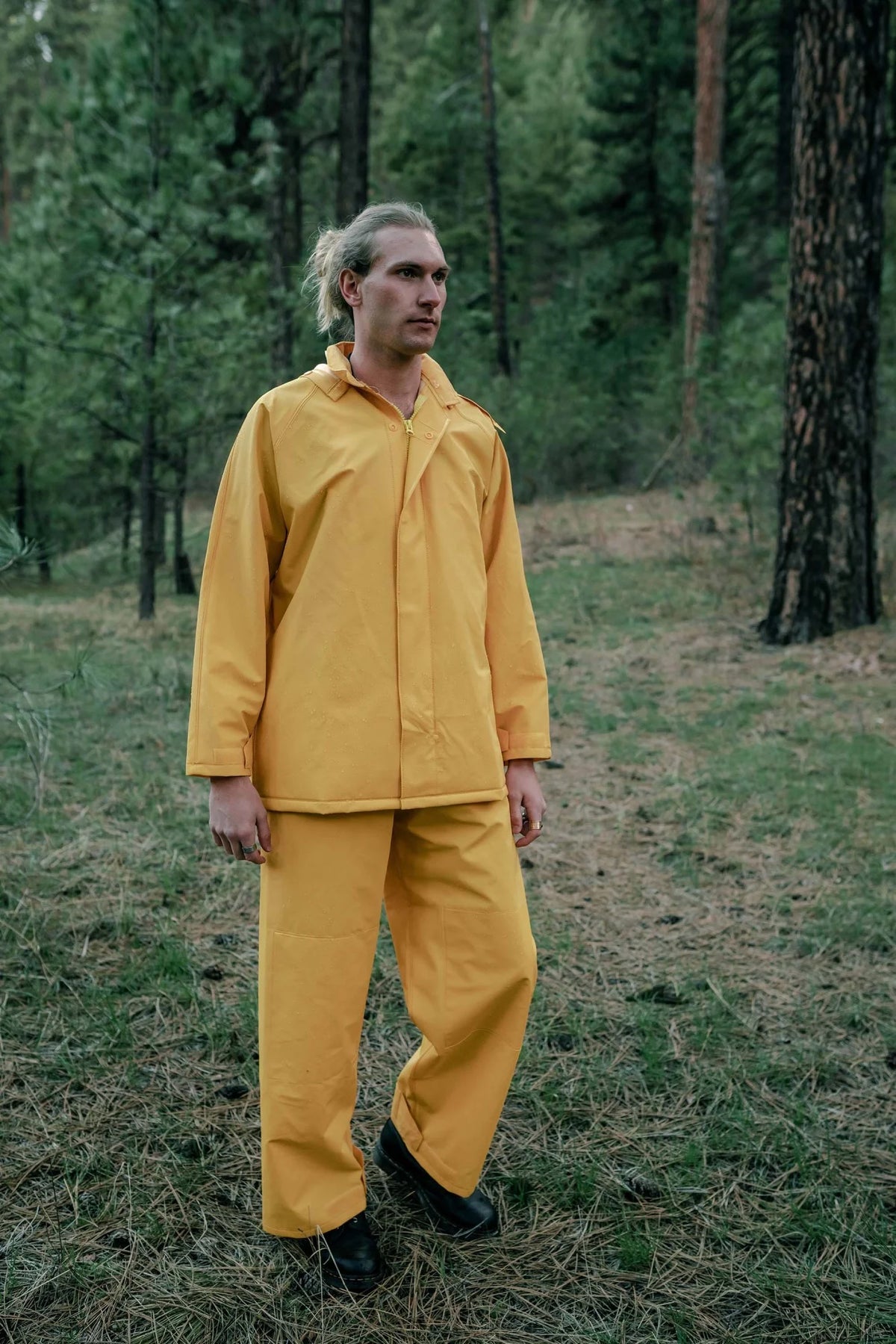 Yellow Rain Coat & Bib Z529