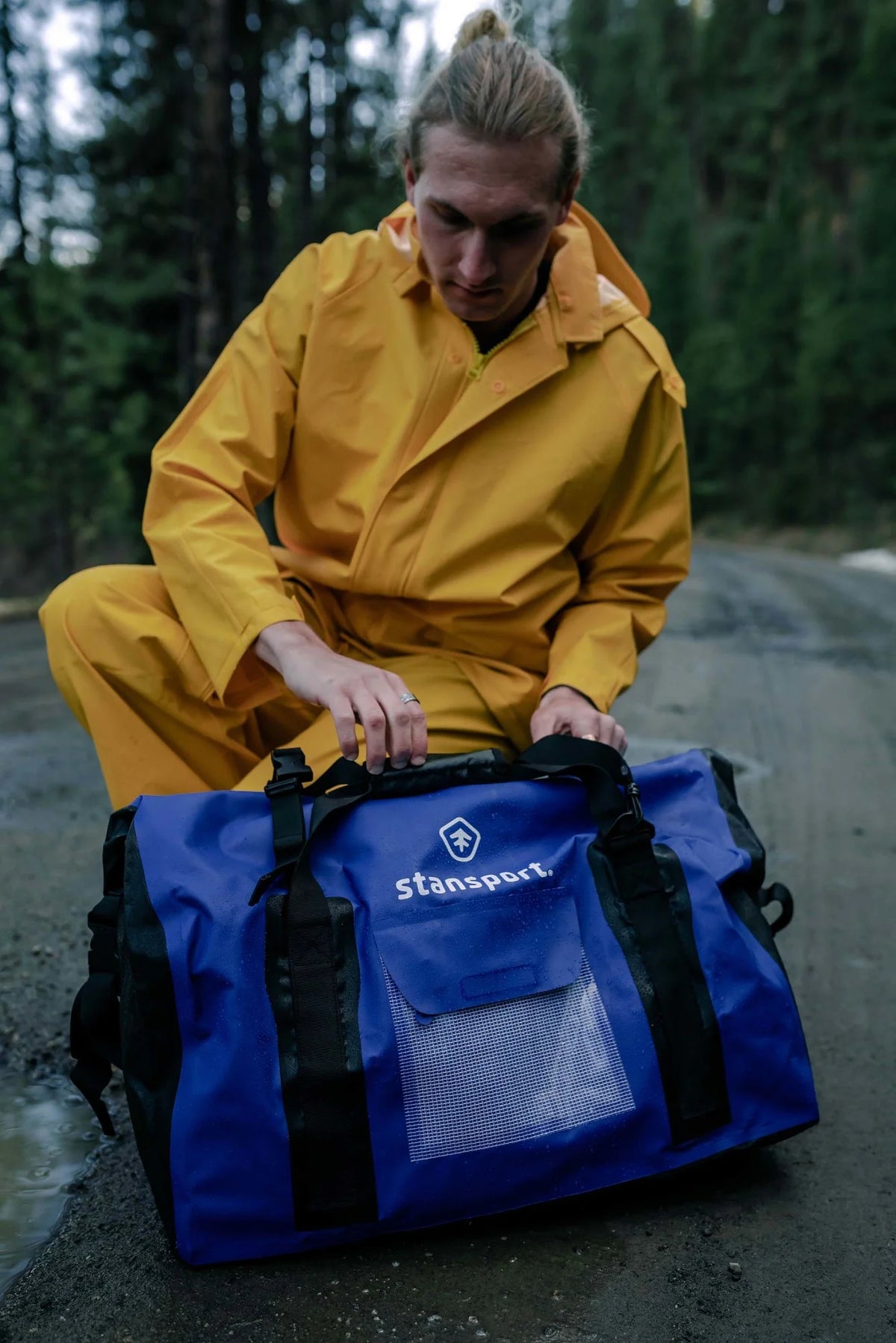 Yellow Rain Coat & Bib Z529