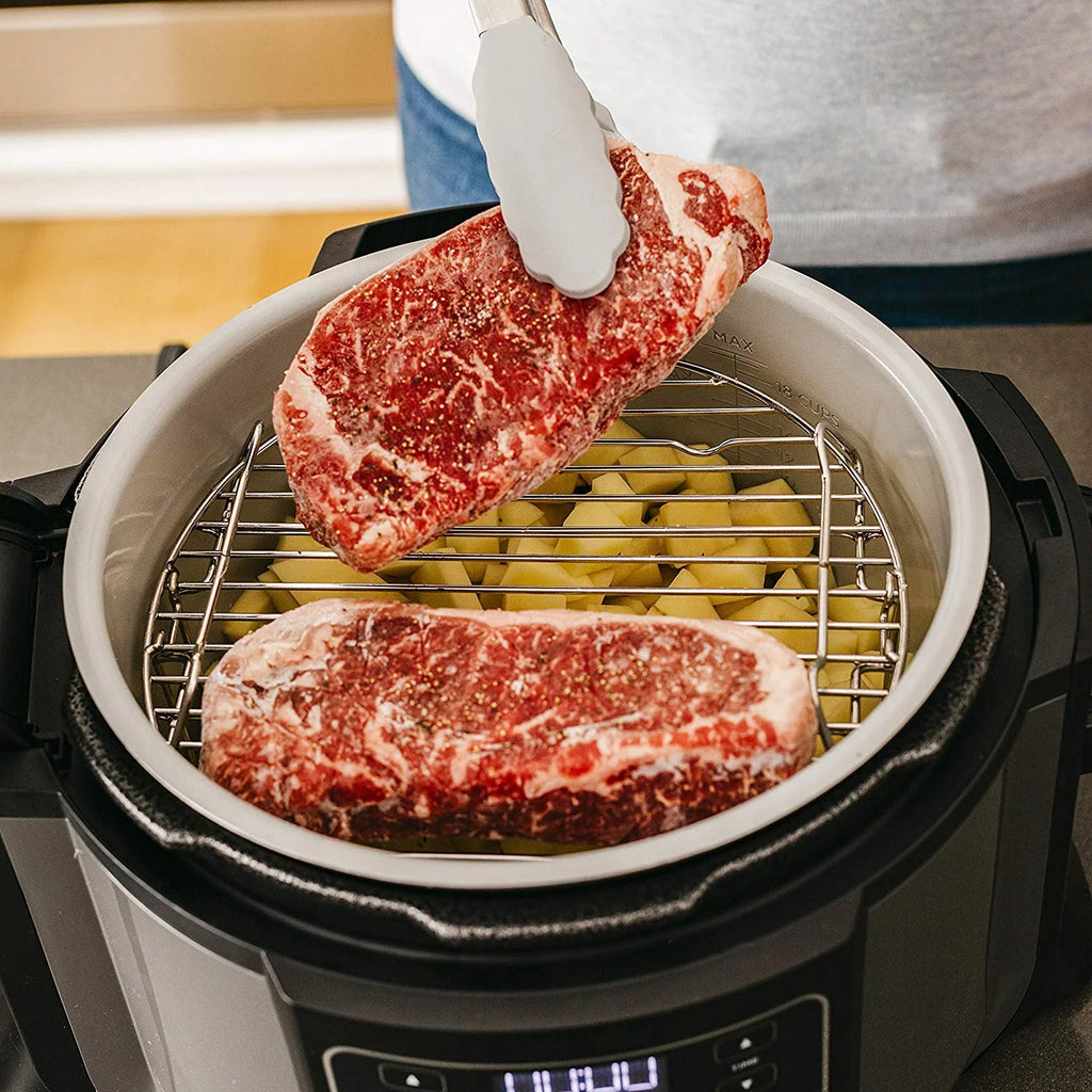 6.5 quart Black Gray Pressure Cooker & Air Fryer H371121