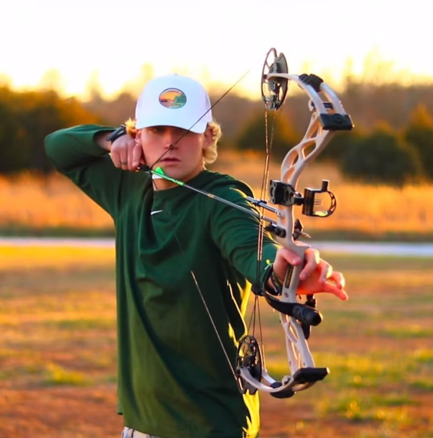 Compound Bow and Arrow Set, 0-70 Lbs Draw Weight L742