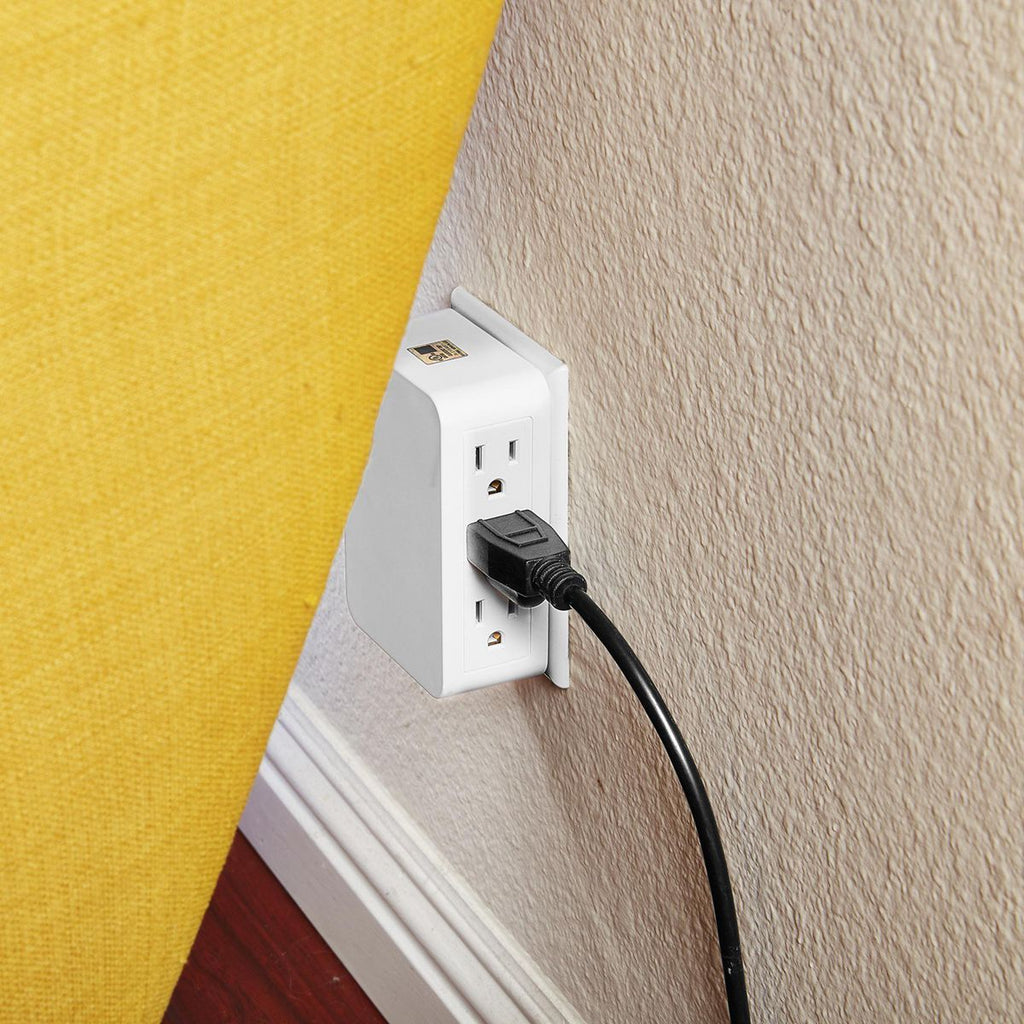 6 Outlet 3-Prong Side Entry Tap White G773