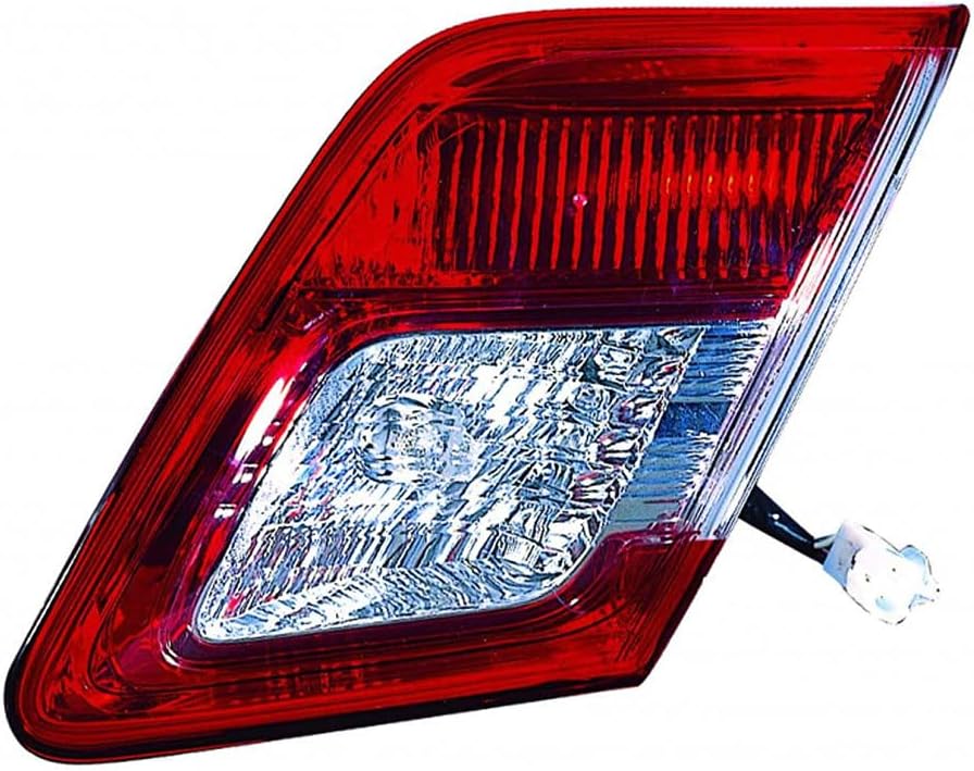 Toyota Camry Tail Light Assembly Passenger Side Inner Pack of 2 M8691