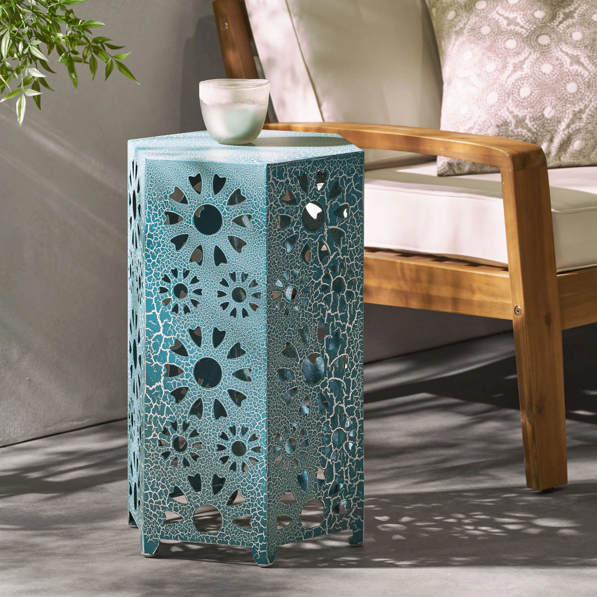 14 Inch Iron Side Table N618