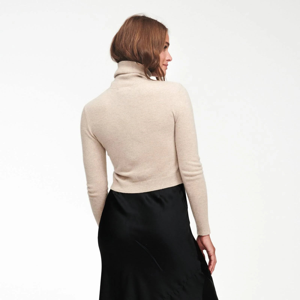 Cashmere Cropped Turtleneck Oatmeal D49624