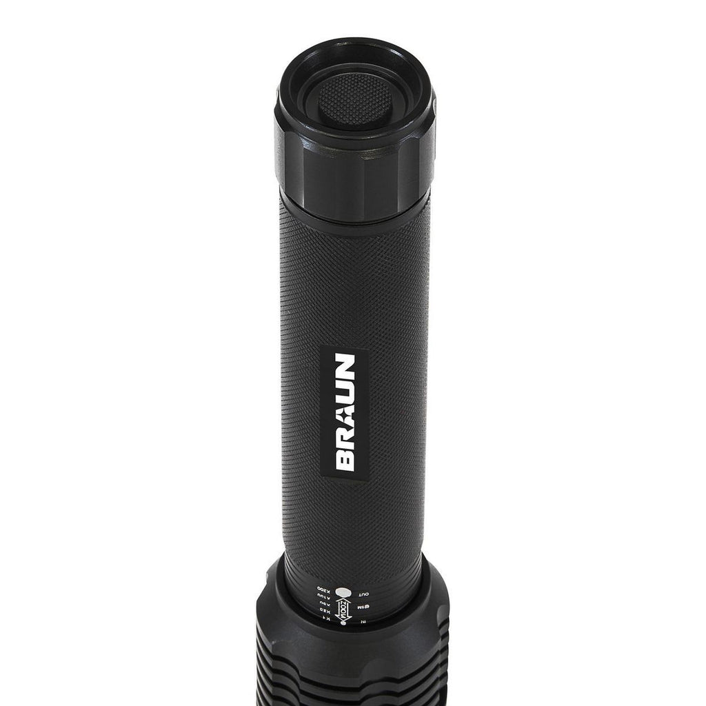 1700 Lumen Zoom LED Flashlight V634315
