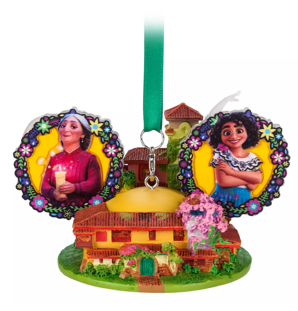 Light-Up Ornament C561