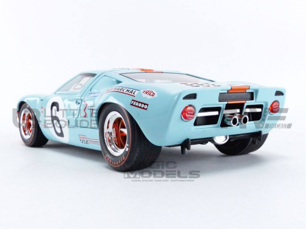 1/18 Diecast Model Car I240322